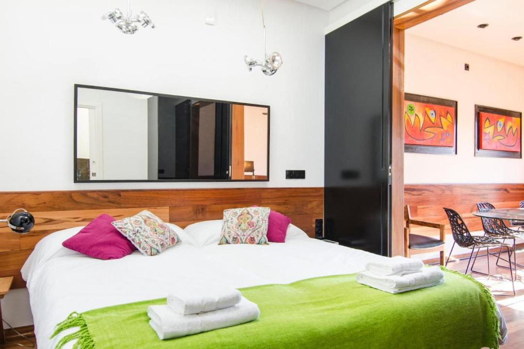 3Bedrooms 2Bathrooms Furnished - Lavapies - Bright Madri Exterior foto